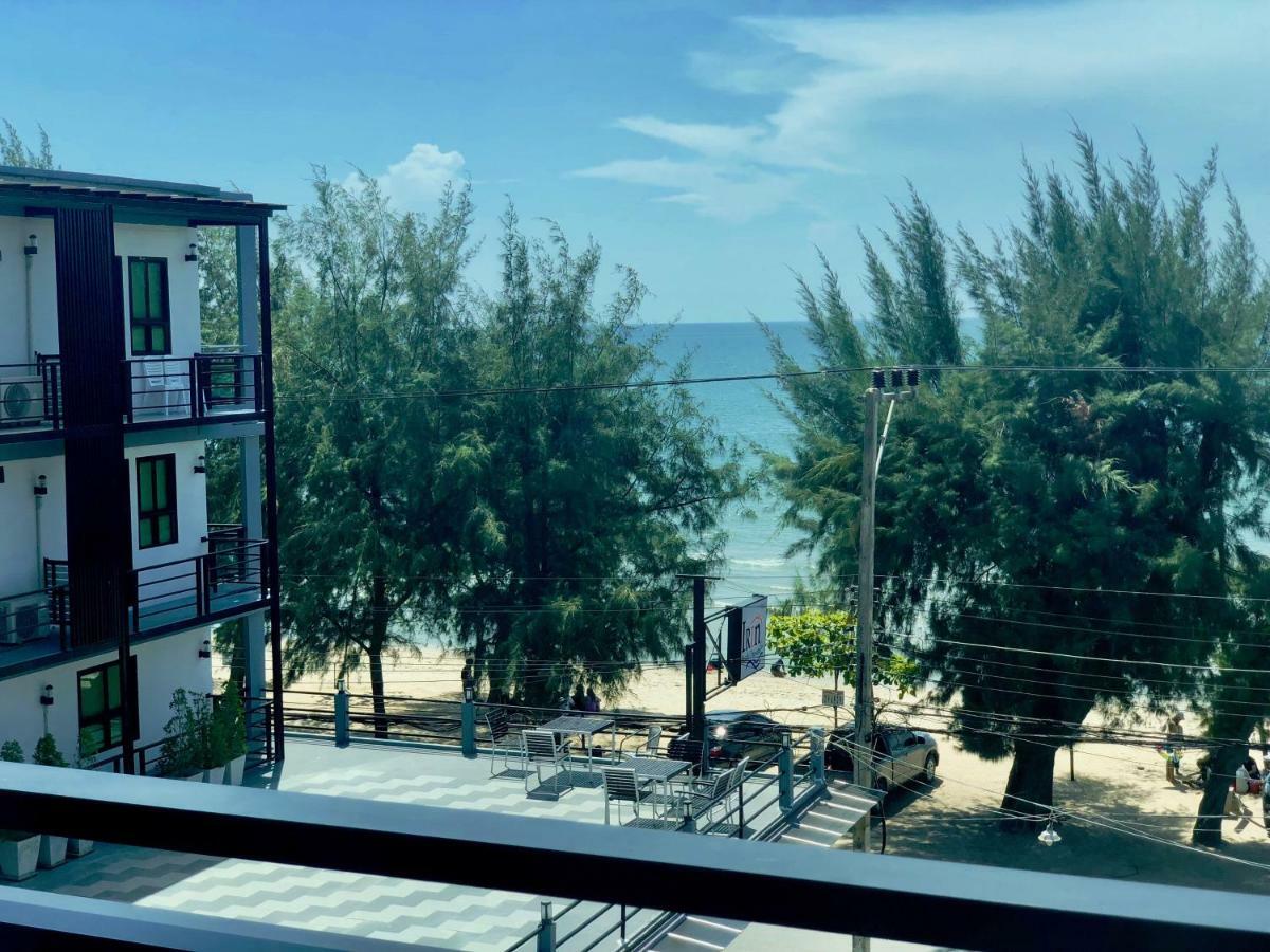 Irin Beach Cha-Am Exterior photo